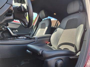 Mercedes A 200 - 9