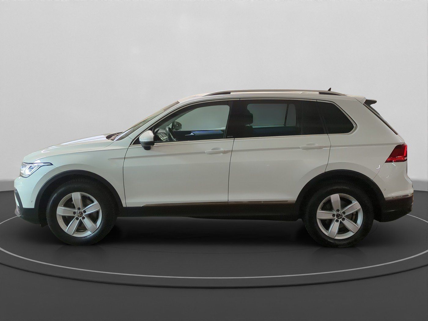 Volkswagen Tiguan 1.5 TSI DSG MOVE MATRIX NAVI KLIMA ACC foto 3