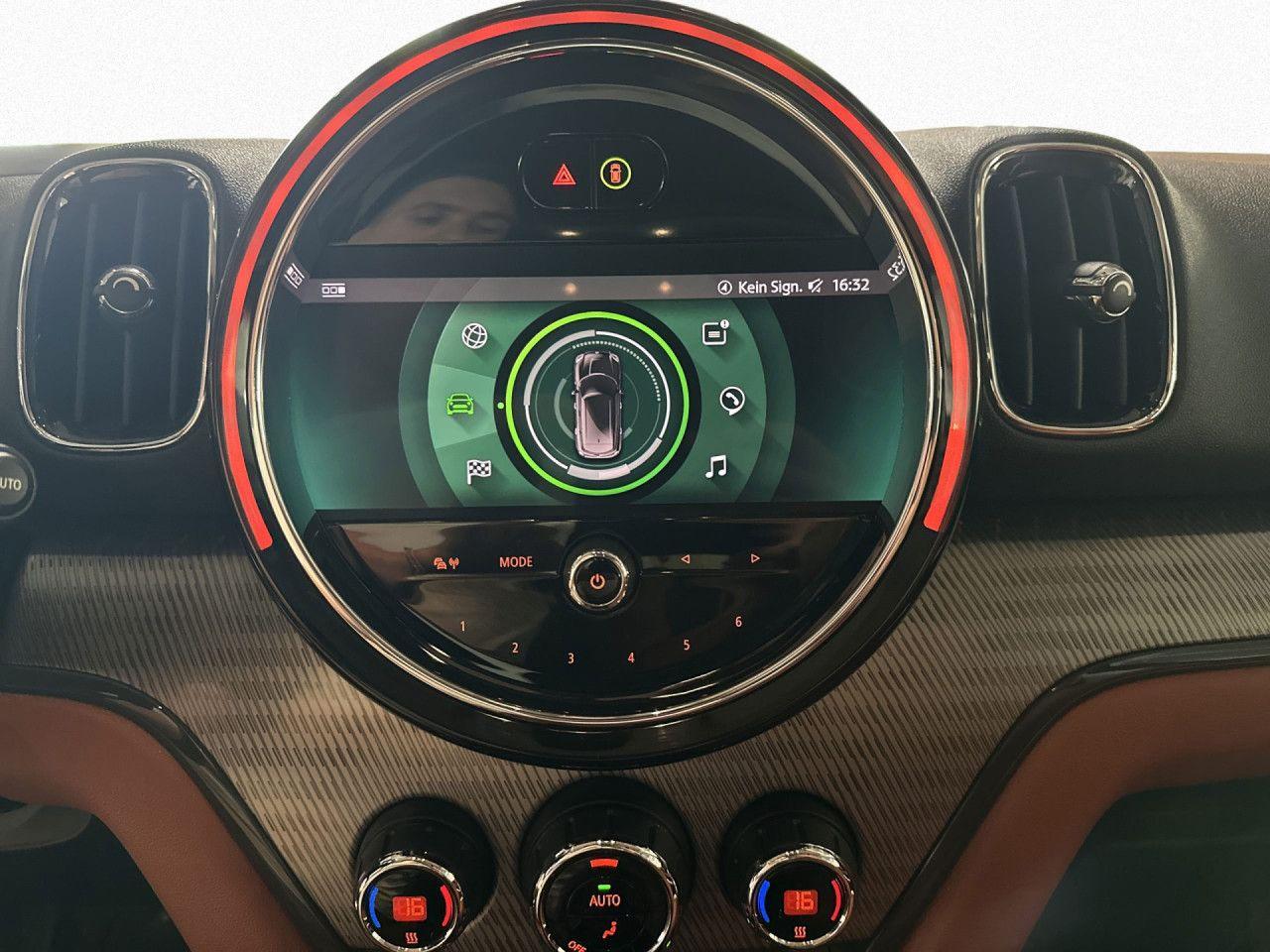 MINI Cooper S ALL4 CM ACC HUD RFK SHZ DAB+ H/K Pano