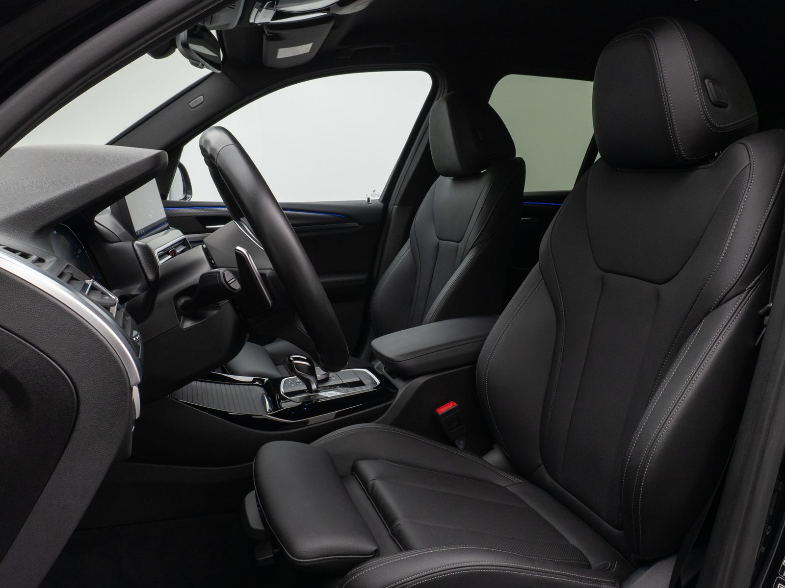 Fahrzeugabbildung BMW X3 xD20i M Sport Kamera DAB H/K AHK Alarm 20Zoll