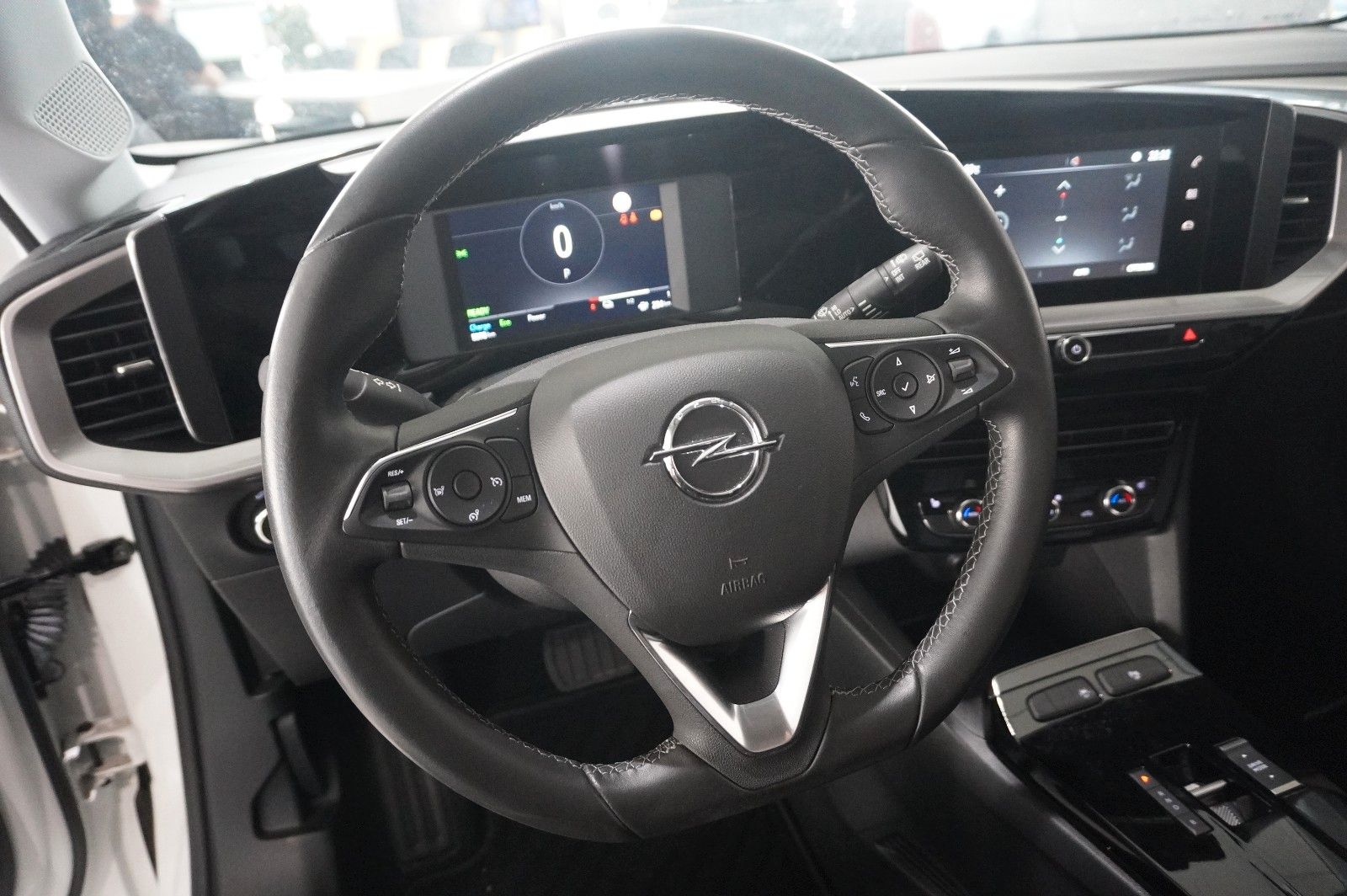 Fahrzeugabbildung Opel Mokka-e ELEGANCE 3-PHASIG NAVI/LED/KAMERA/DAB+