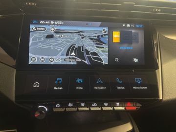 Peugeot 408 GT Plug-In Hybrid 225 360+AHK+PANO+Navi+SHZ