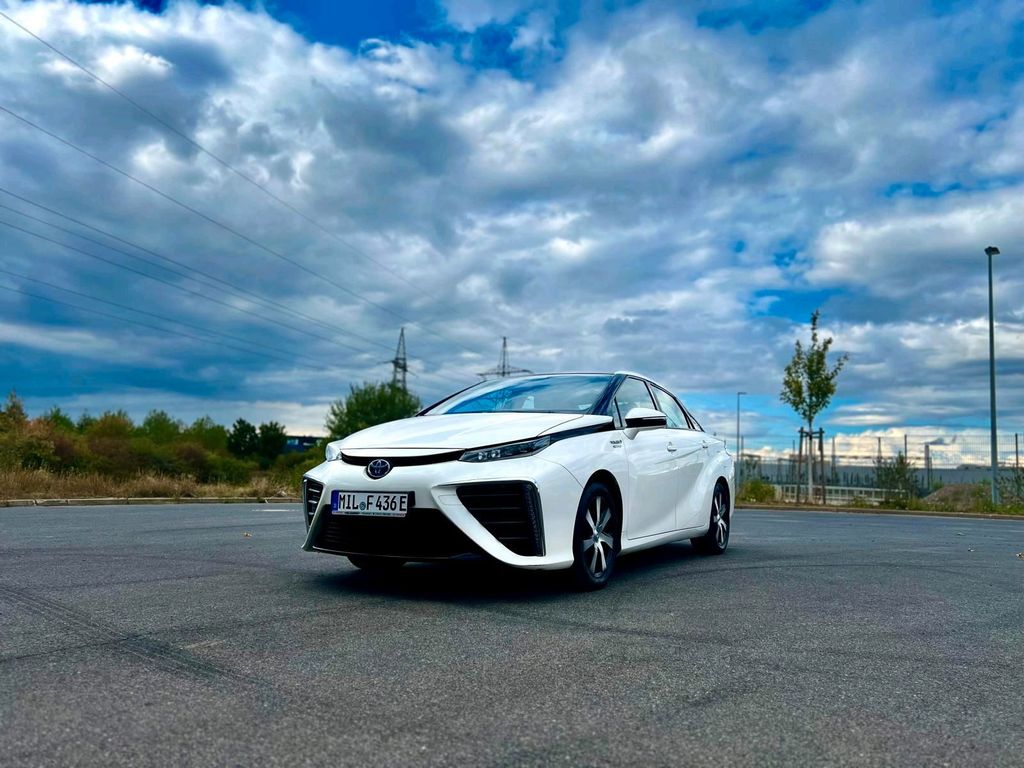 Image of Toyota Mirai