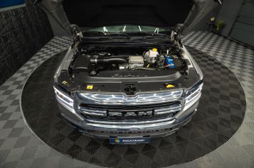 Dodge RAM - 12