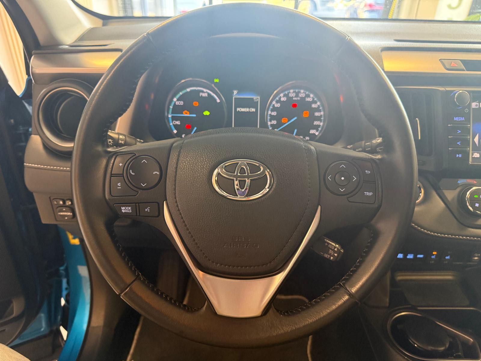 Fahrzeugabbildung Toyota RAV 4 RAV4 Hybrid Edition/ 1.HAND/AHK/KAMERA/LED