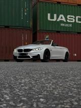 BMW M4 Cabrio M4 - BMW M4: Cabrio