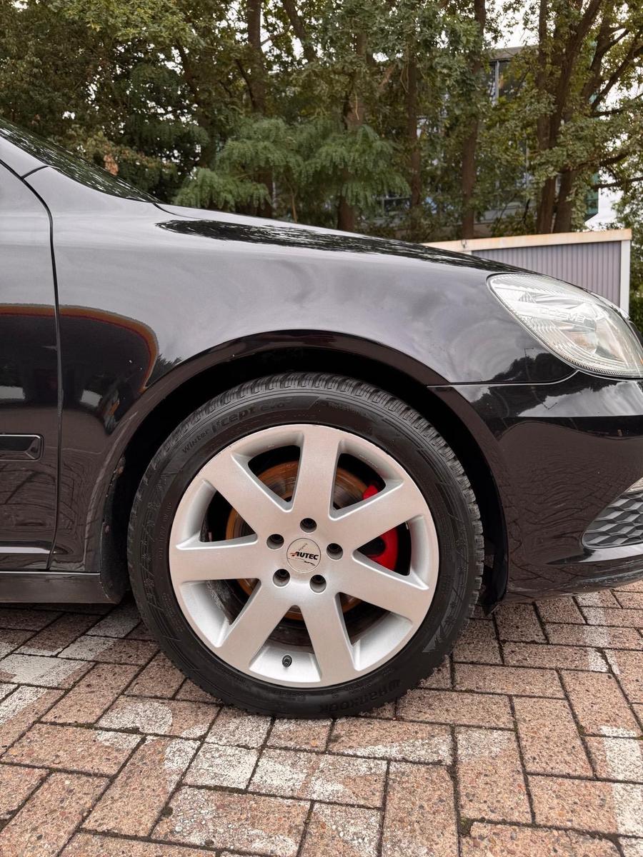 Skoda Octavia 2011 — photo 6