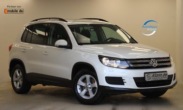 Volkswagen Tiguan - 1