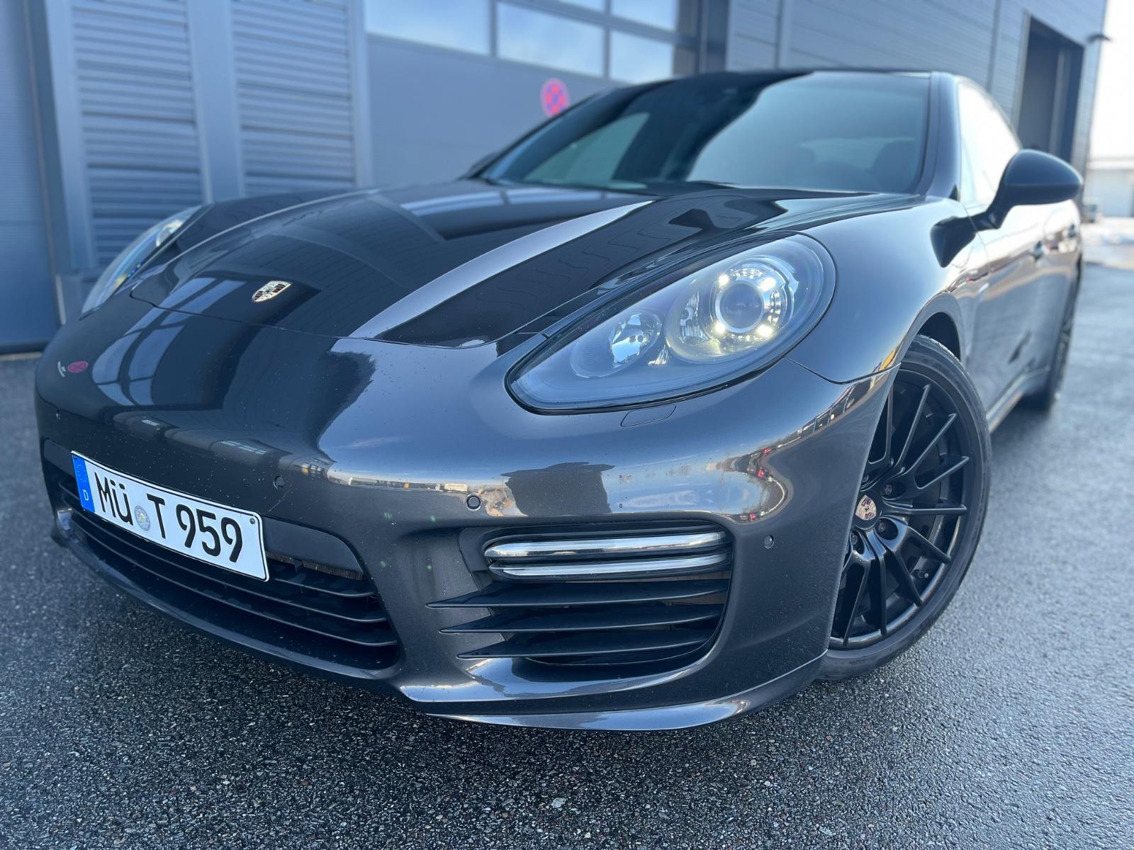 Porsche Panamera GTS*FACELIFT*ALLRAD*CARBON*
