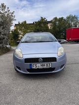 Fiat Punto 1.2 8V Active Active - Fiat Punto Gebrauchtwagen in München