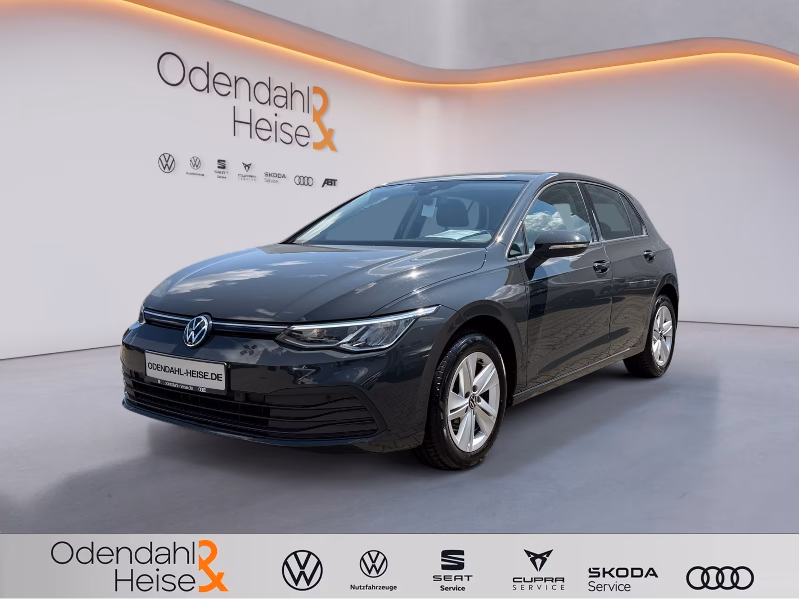 Volkswagen Golf Life 2,0 l TDI DSG STANDHEIZUNG/ LED/ NAVI/