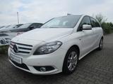 Mercedes-Benz B180/1.Hand/BlueEFFICIENCY/Navi/SHZ/EURO5/TÜVNEU - Mercedes-Benz B 180: Blueefficiency