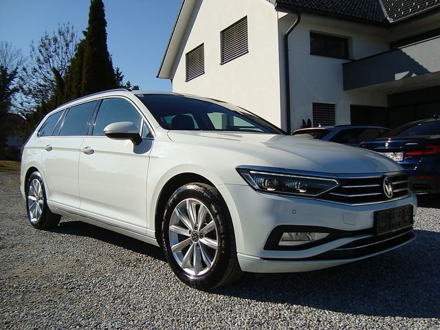 VW Passat Variant 4Motion DSG 200PS IQ-Matrix 1-...