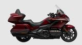 Honda GL1800 GOLD WING Tour mit DCT & Airbag 2025 - Angebote entsprechen deinen Suchkriterien