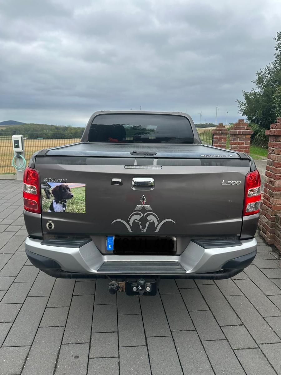Mitsubishi L200 DC   DI-D+ TOP AT Granit-Braun