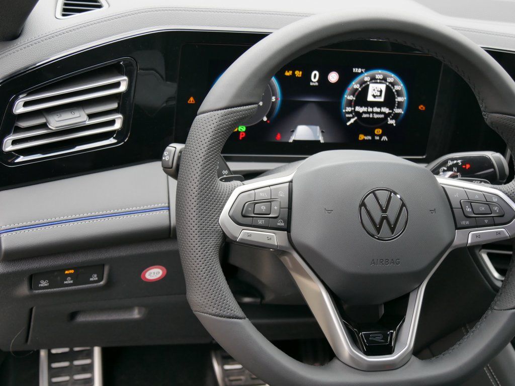 Fahrzeugabbildung Volkswagen Tiguan 2.0 TDI R-Line AHK Matrix Kamera AppConne
