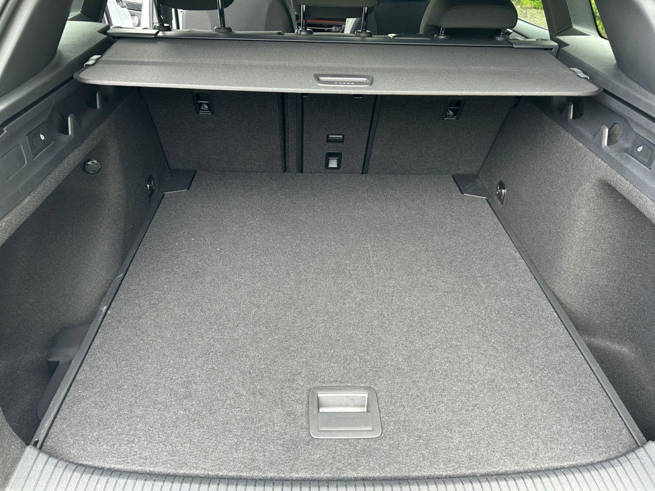 Volkswagen ID.7 Tourer Pro,NAVI,SHZ,DESIGN-PAKET "BLACK LED
