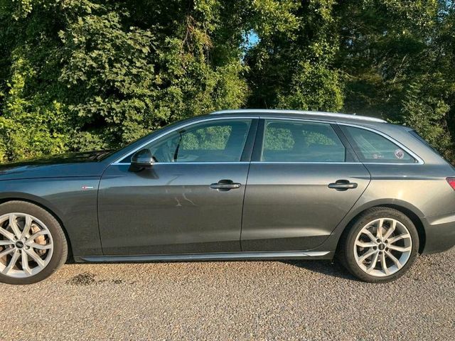 Audi A4 Avant S-Line 40 TDI Quattro