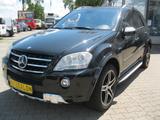Mercedes-Benz ML 63 AMG *2. Hand + top gepflegt* - Mercedes-Benz aus 2009: Geländewagen