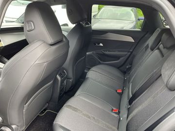 Peugeot 308 SW Plug-In Hybrid 225 e-EAT8 GT