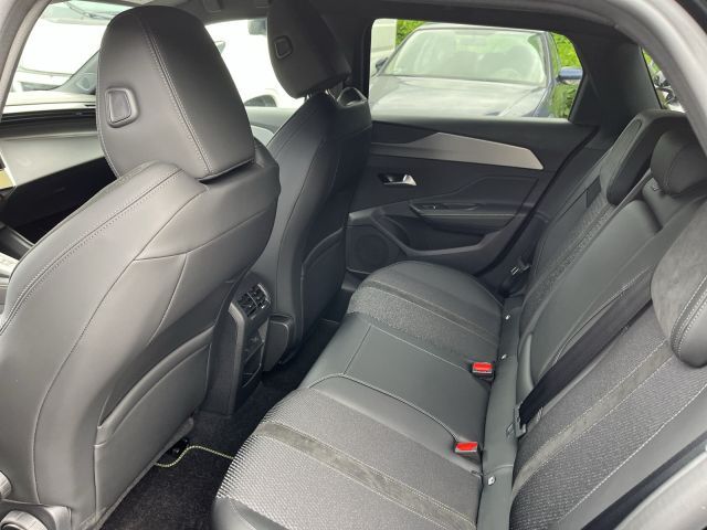 Peugeot 308 SW Plug-In Hybrid 225 e-EAT8 GT