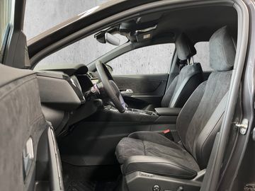 DS Automobiles DS 7 1.5 BlueHDi 130 FAP Pallas +Kam.+LED+SHZ
