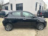 Lancia Ypsilon 0.9 TwinAir 85 CV 5 porte S&S DFN - Lancia Ypsilon mit Halbautomatikschaltung