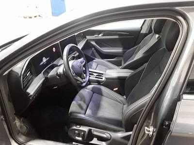 Passat Variant 1.5 eHybrid DSG BUSINESS LED+AHK+