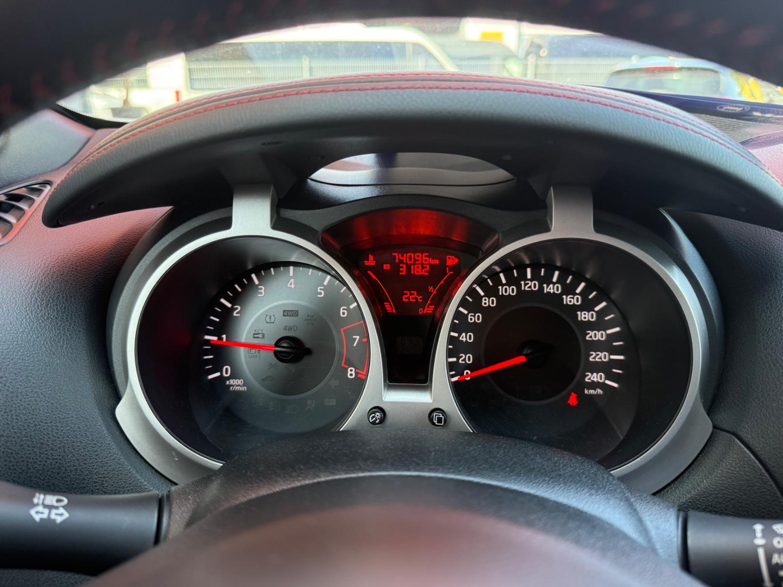 Nissan Juke Acenta=Automatik-Leder-Allwetterreifen=