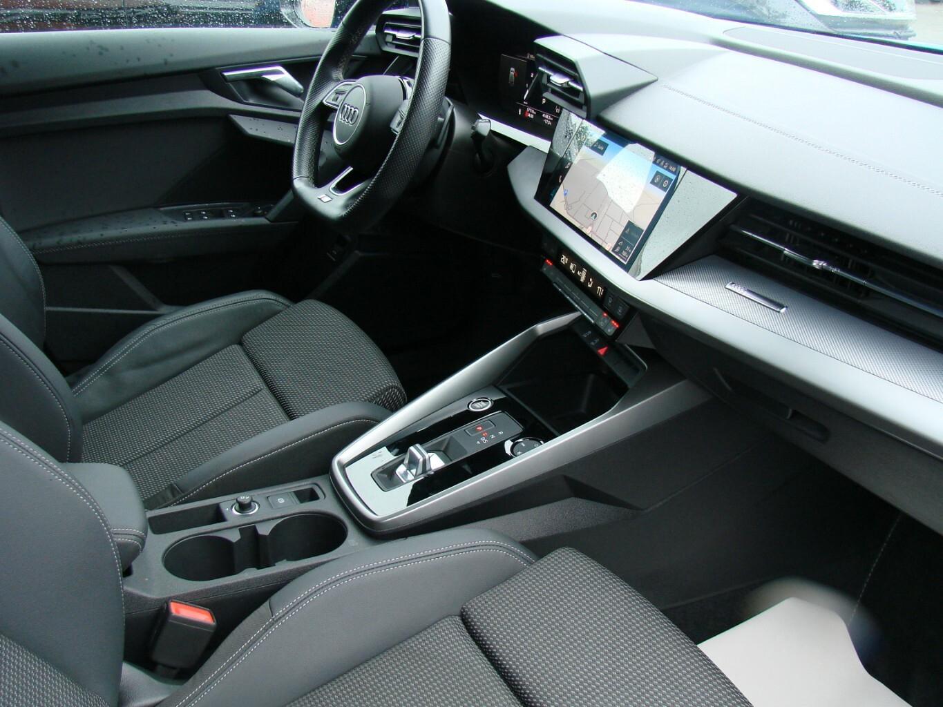 Audi A3 Sportback S Line LED ACC AHK