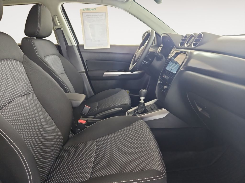 Fahrzeugabbildung Suzuki Vitara 1.4 Comfort LED Navi Sitzheizung DAB+PDC
