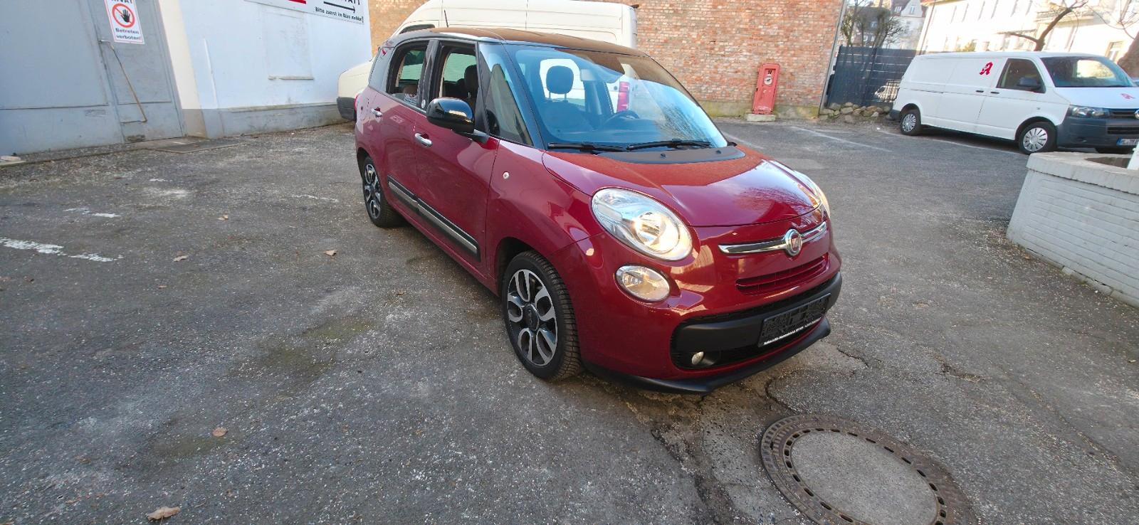 Fiat 500L Living 1.6 Diesel AHK/NAVI  TÜV 02/2028
