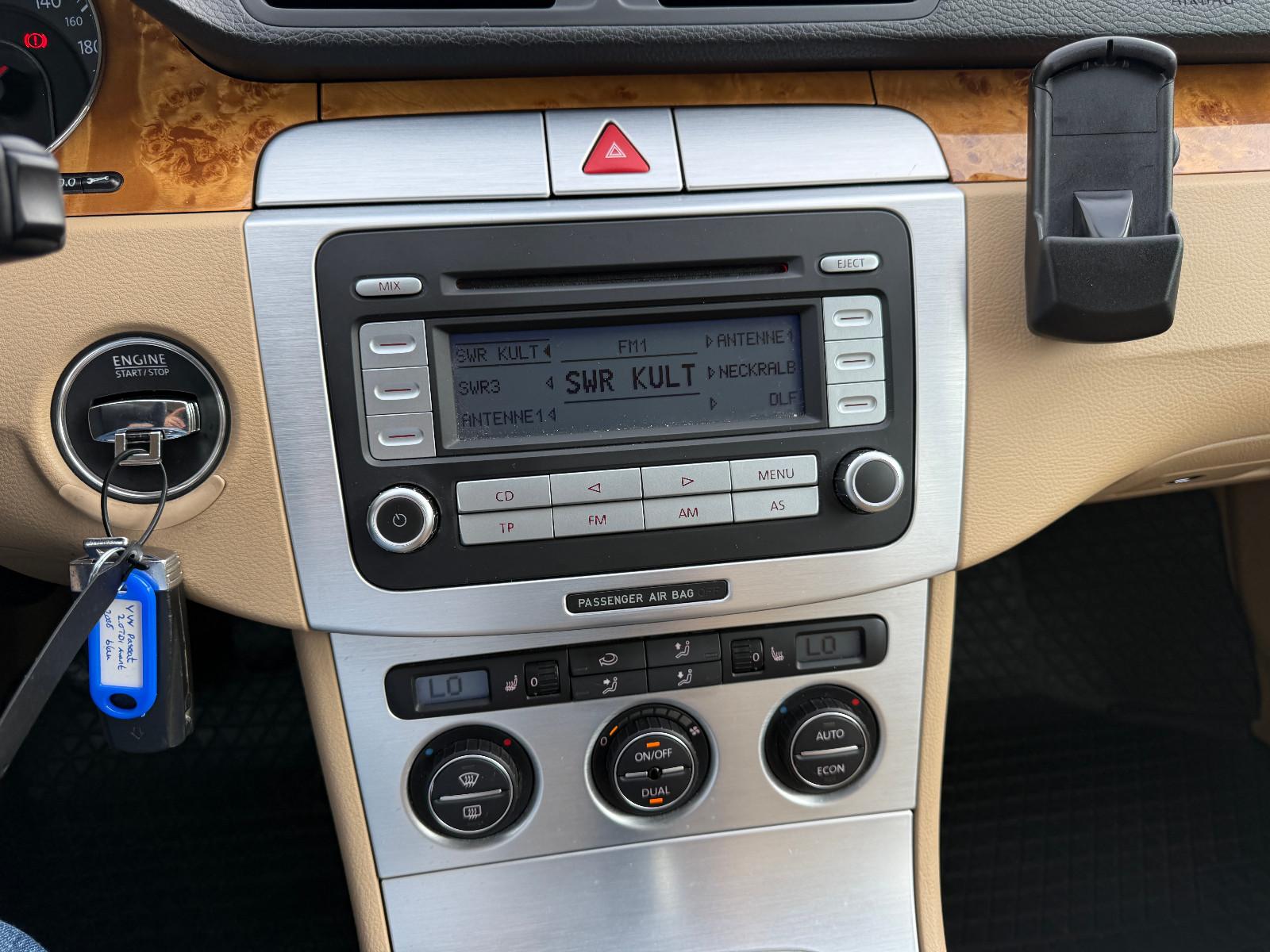 Volkswagen Passat 2006 — photo 12