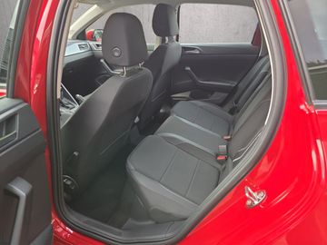 Fahrzeugabbildung Volkswagen Taigo Style 1.5 TSI DSG Klima Einparkhilfe