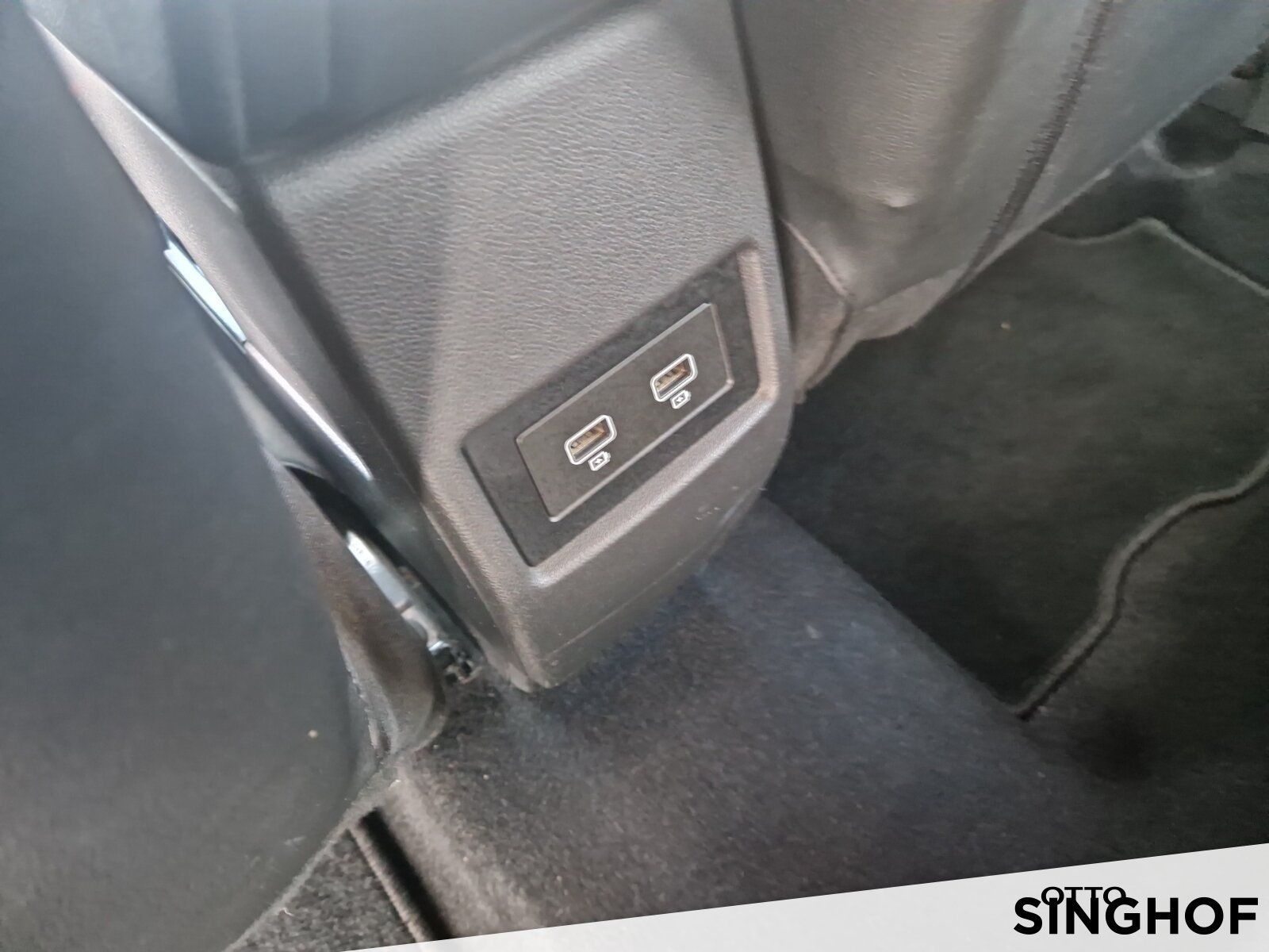 Fahrzeugabbildung Dacia Duster Extreme TCe 150 EDC 2WD