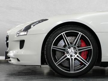 2011 Mercedes-BENZ SLS AMG — миниатюра 22