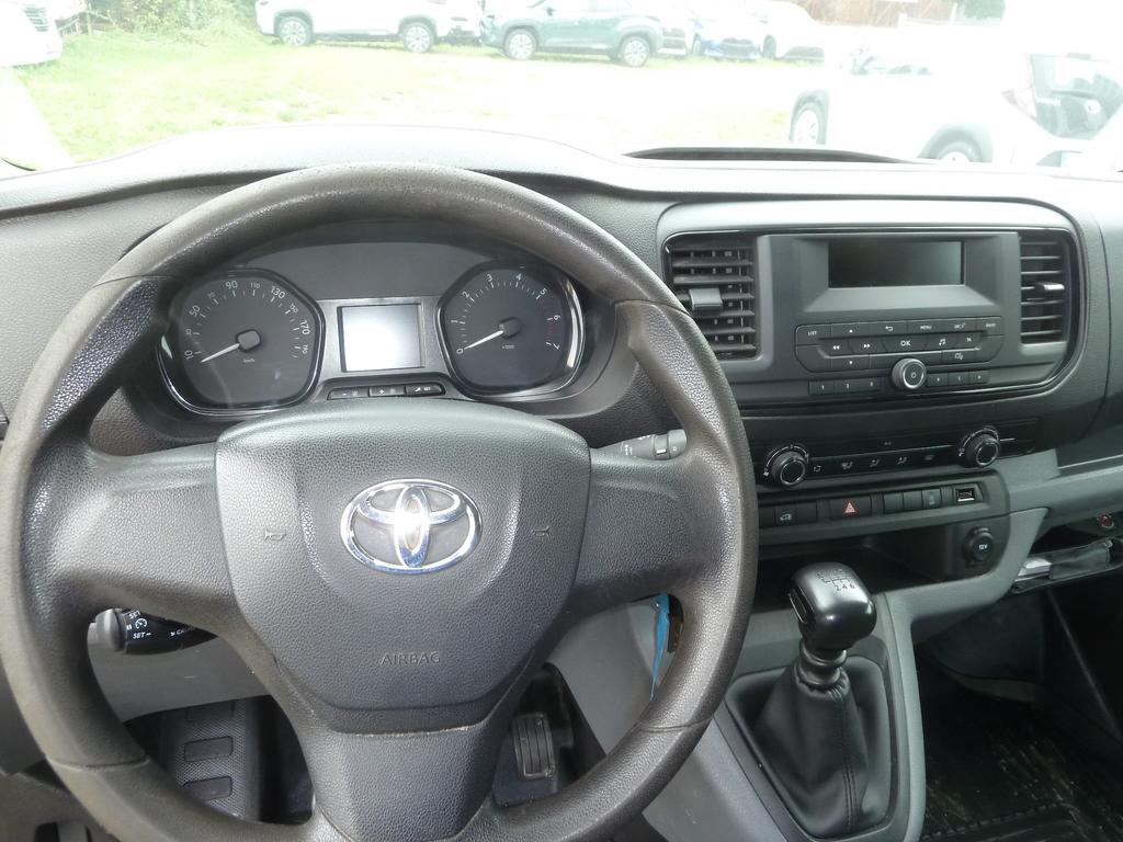 Toyota Proace (Verso)