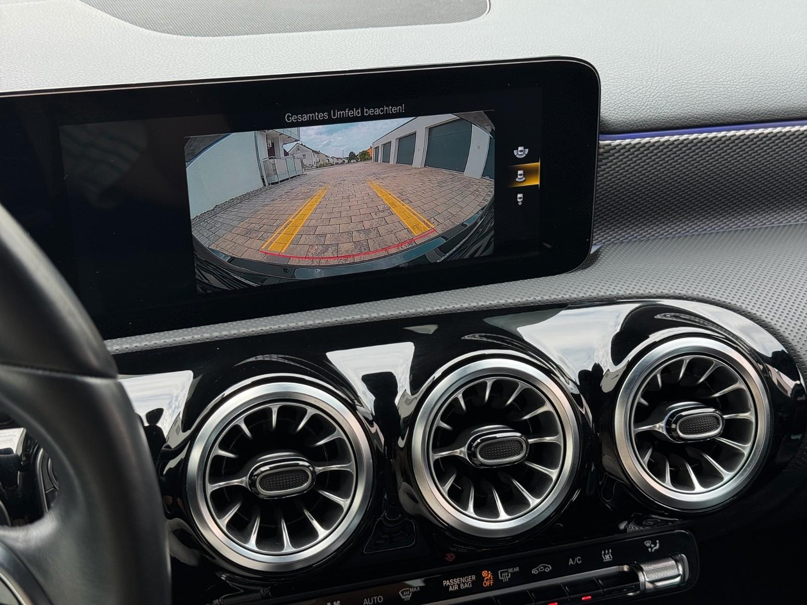 Mercedes-Benz A 250 e Progressive Night MultiBeam|Wide|DISTR.