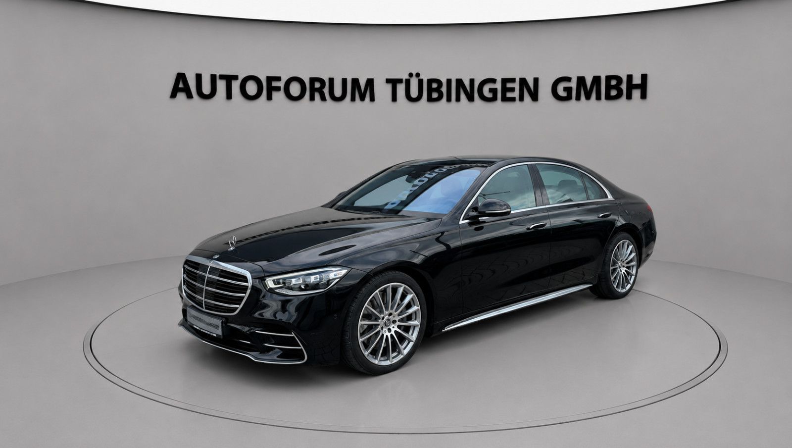 MERCEDES-BENZ S 580 e 4MATIC*AMG-LINE*HEADUP*PANORAMA*
