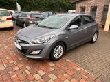 Hyundai i30 FIFA World Cup Edition+Lückenl Scheckheft+ - Hyundai i30: Fifa Edition