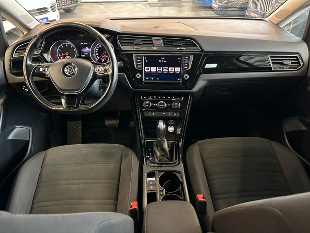 Volkswagen Touran Highline BMTStart-Stopp *LED*AHK*
