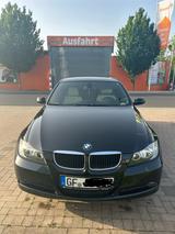 BMW 318i - APPLE CARPLAY + NEUE FELGEN - BMW 318 aus 2006: 318i