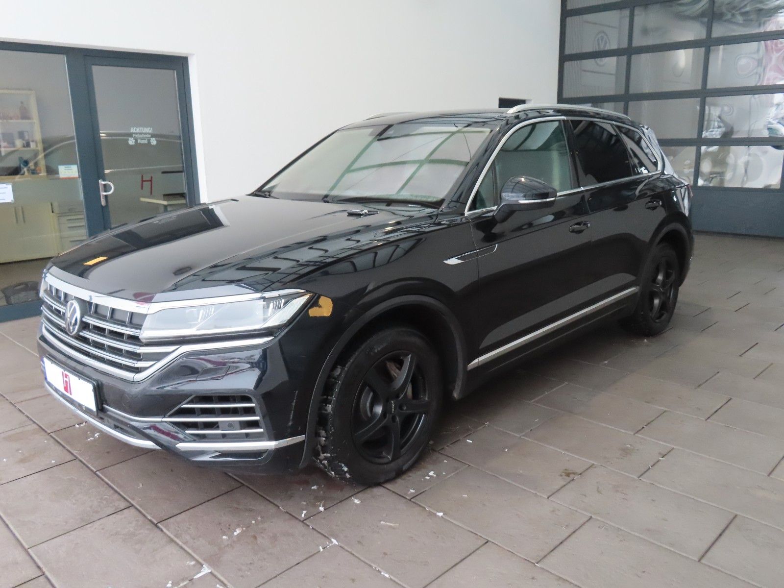 VW Touareg 3.0 V6 TDI 4Motion 170kW LED/ AHK/ RFK