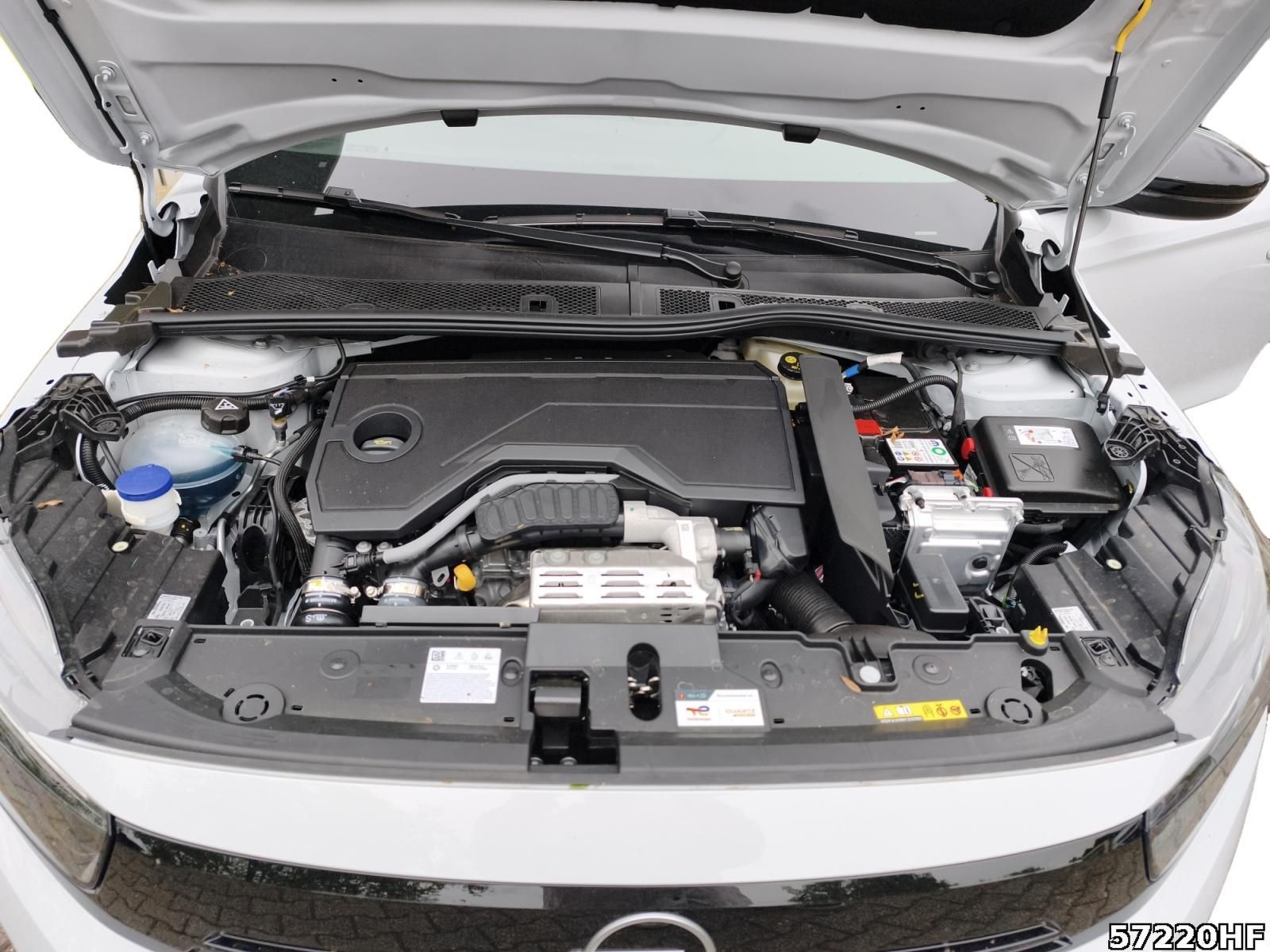 Fahrzeugabbildung Opel Corsa F Edition Hybrid 110 PS*SHZ*ALLWETTER*DAB