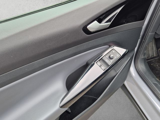 ID.4 Pro Performance 82 kWh,Wärmepumpe,Navi,AHK