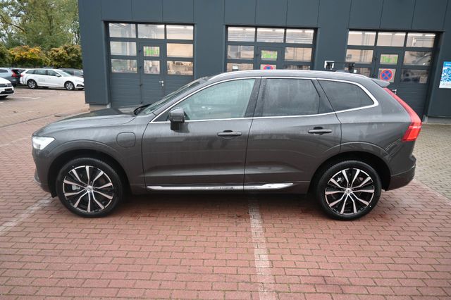 Volvo XC60 Ultimate Bright Recharge Plug-In Hybrid AWD