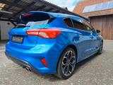 Ford Focus 2,0 EcoBlue 110kW ST-Line Auto ST-Line - Ford Focus mit Diesel-Antrieb: Limousine, 2.0