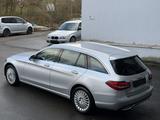 Mercedes-Benz C 180 T CGI Luxury LED Comand Sitzheizung AHK - Mercedes-Benz: Comand