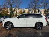 Volvo XC90 R Design Plug-In AWD~7-Sitz~Kam~AHK - Volvo XC90 Gebrauchtwagen in München