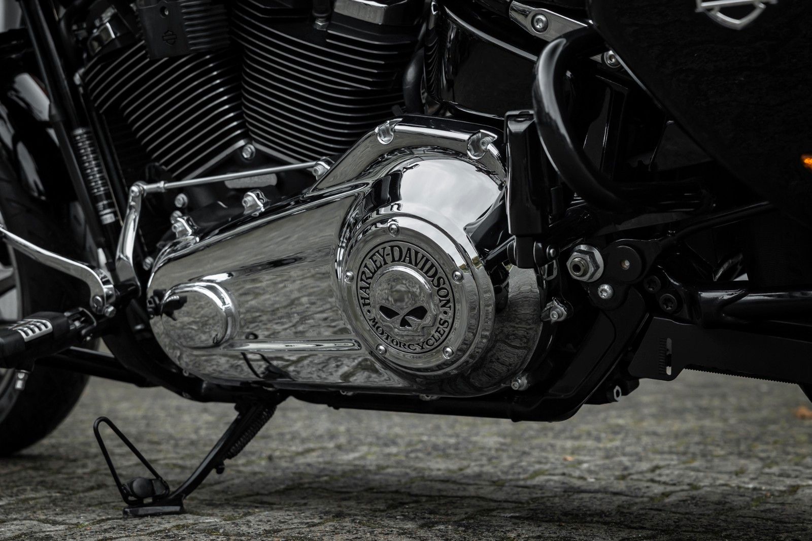 Fahrzeugabbildung Harley-Davidson FLSB Sport Glide Softail - JEKILL & HYDE